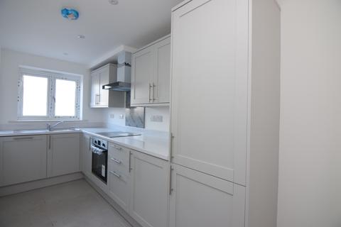 38a Windsor Road, Durrington, Salisbury, SP4 8HG