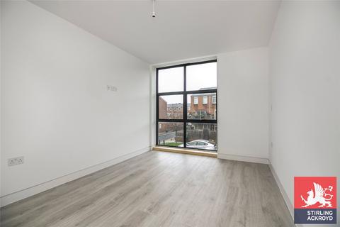 33 Crossway, London, N16 8LA