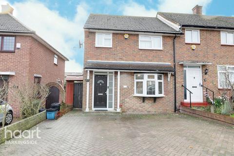 89 Marlyon Road, Ilford, IG6 3XW