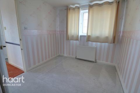 21 Ash Dale Road, Warmsworth, Doncaster, DN4 9NG