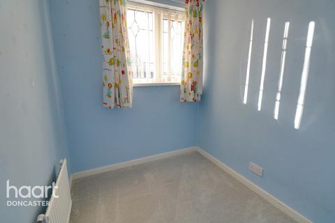 21 Ash Dale Road, Warmsworth, Doncaster, DN4 9NG