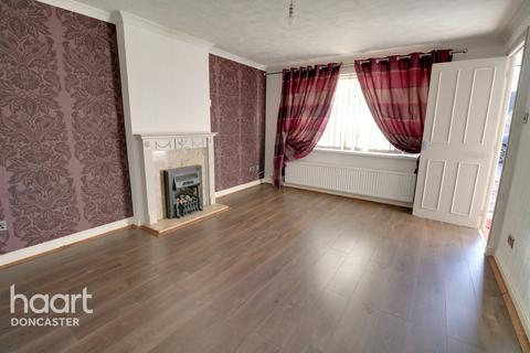 21 Ash Dale Road, Warmsworth, Doncaster, DN4 9NG