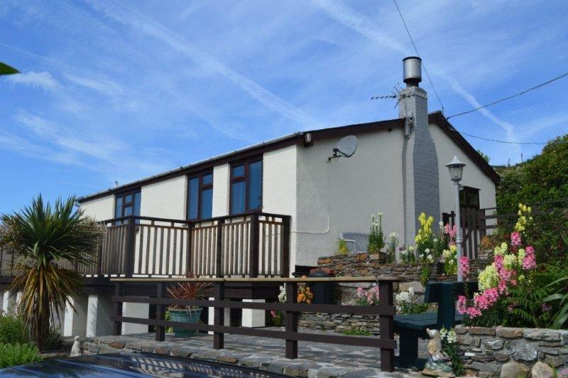 Rhoslefain, Tywyn, Gwynedd, LL36 2 bed bungalow £230,000