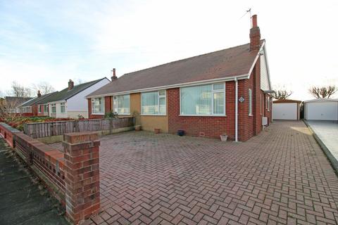 8 Berwick Avenue, Thornton-cleveleys, FY5 2JT