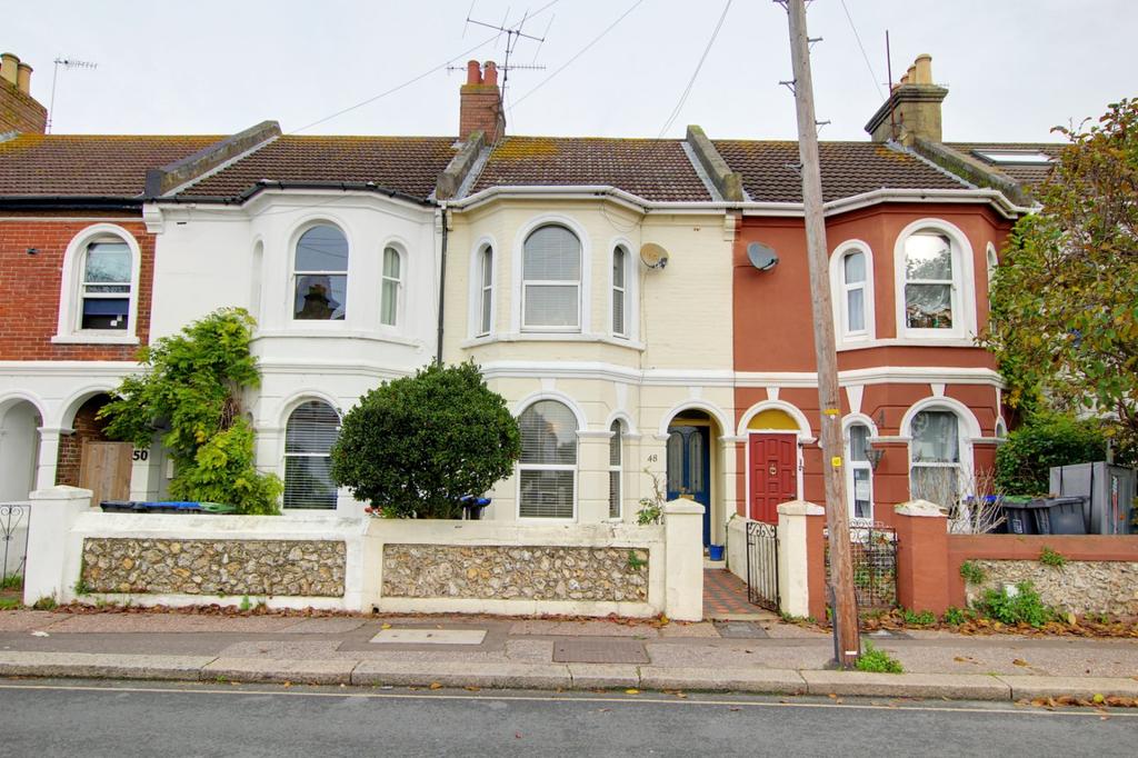 Queen Street, Broadwater, Worthing, West Sussex, BN14 3 bed terraced ...