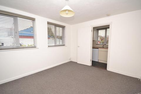 Flat 5, 1 Send Road, Caversham, Reading, RG4 8EH