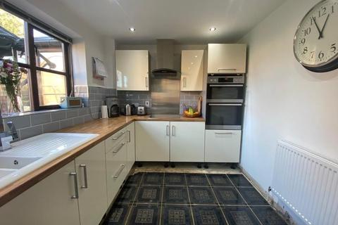 18 Cumbrae Drive, Great Billing, Northampton, NN3 9HD