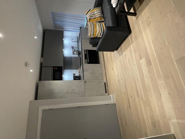 Large One Bedroom flat In Town