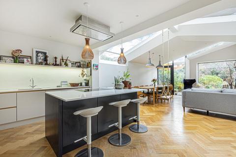 7 Adamsrill Road, London, SE26 4AL