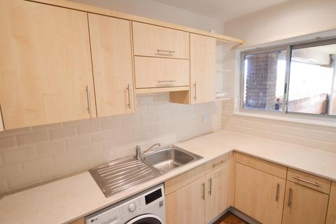 2 bedroom flat to rent, Victoria Street, St Albans, AL1