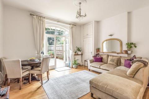 Flat 3, 50 Copers Cope Road, Beckenham, BR3 1NP