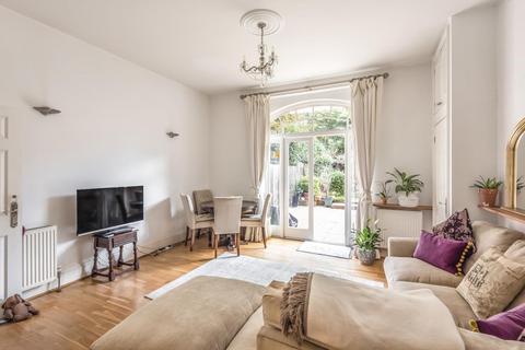 Flat 3, 50 Copers Cope Road, Beckenham, BR3 1NP