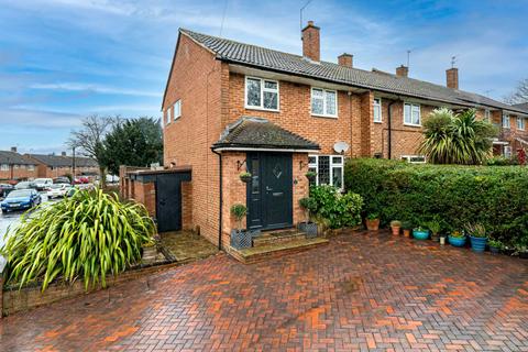 1 Oak Close, Hemel Hempstead, HP3 9TU