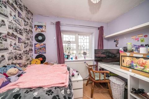 1 Oak Close, Hemel Hempstead, HP3 9TU
