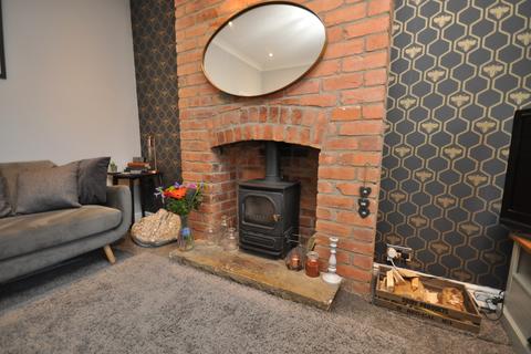 208 Green Road, Penistone, Sheffield, S36 6BG