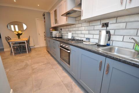 208 Green Road, Penistone, Sheffield, S36 6BG