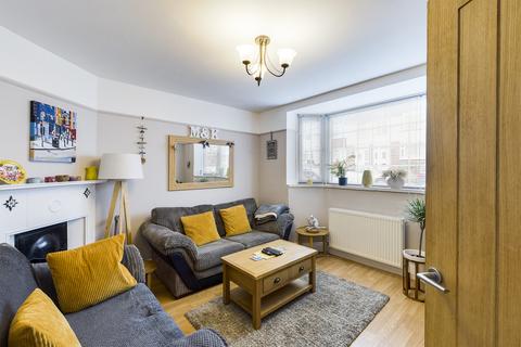 7 Bolton Road, Folkestone, CT19 5RX