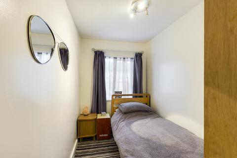 7 Bolton Road, Folkestone, CT19 5RX