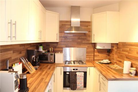 3 bedroom semi-detached house to rent, Bedfordshire MK40