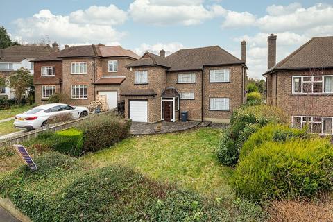 6 Manor Gardens, South Croydon, CR2 7BU