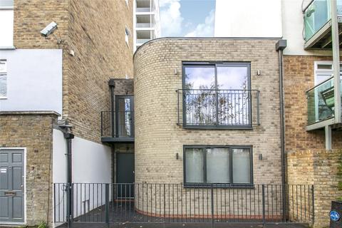 10 Downs Lane, London, E5 8QD