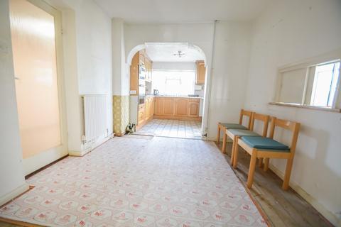 42 Blunts Hall Road, Witham, CM8 1LY