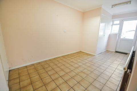 42 Blunts Hall Road, Witham, CM8 1LY