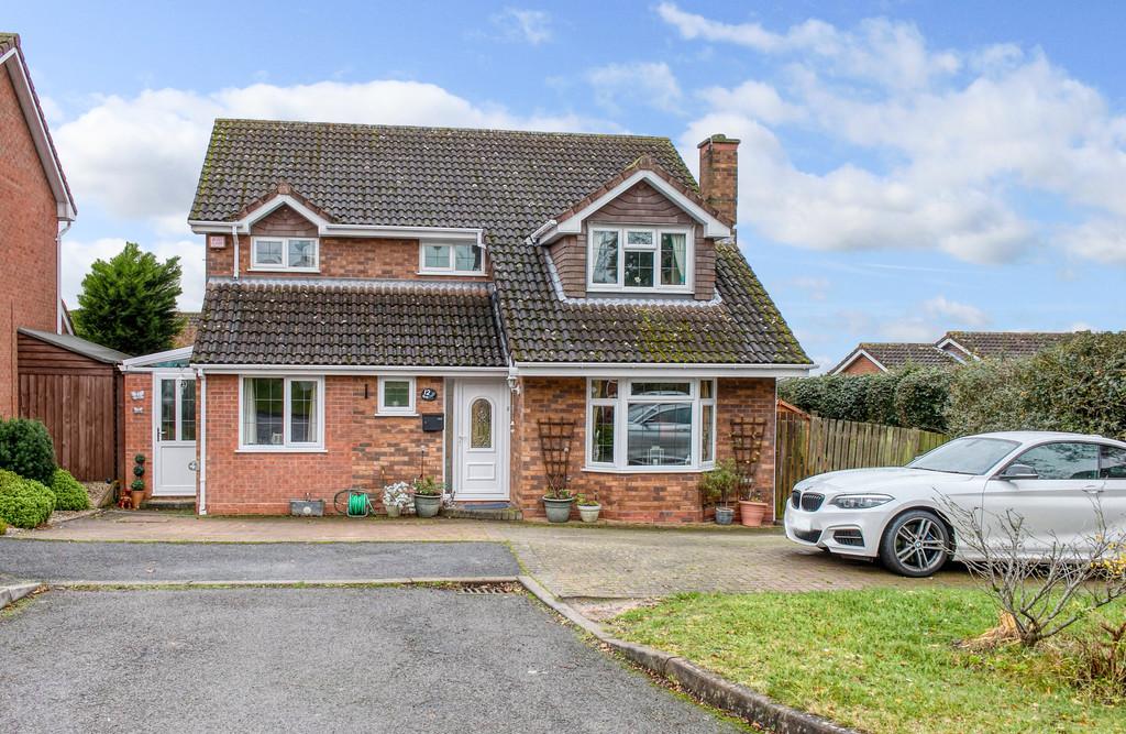 Didcot Close, Hunt End, Redditch, B97 5UP 5 bed detached house £359,950