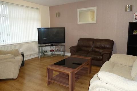 67 Ashfield Crescent, Springhead, Oldham, OL4 4NX