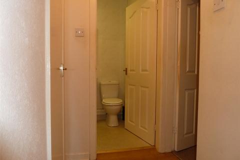 67 Ashfield Crescent, Springhead, Oldham, OL4 4NX