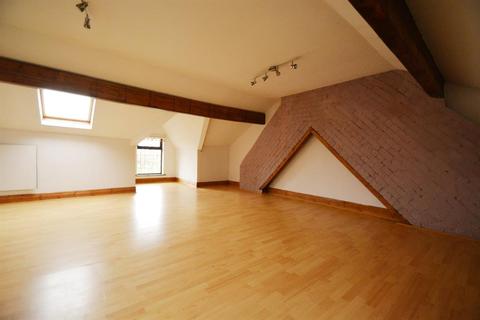 3 Arnold Avenue, Blackpool, FY4 2EP