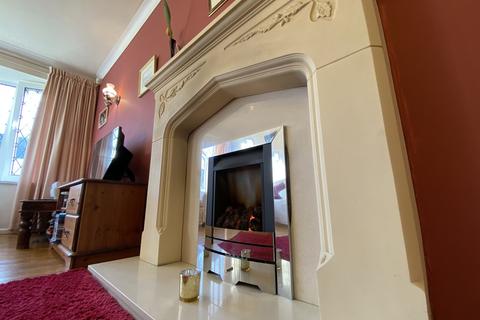 32 Abbey Crescent, Darwen, BB3 3PX