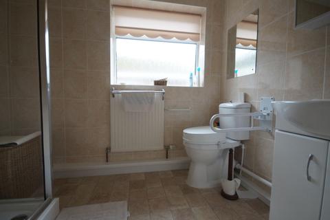 73 Grantham Road, Waddington, Lincoln, LN5 9NT