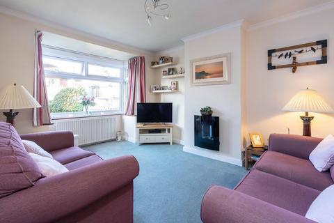 3 Orchard Close, Fetcham, Leatherhead, KT22 9HZ