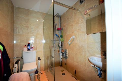 70 Evelyn Grove, Southall, UB1 2BS