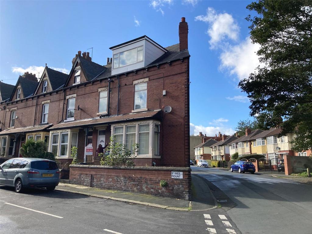St Ives Mount, Armley, Leeds 5 bed terraced house £110,000