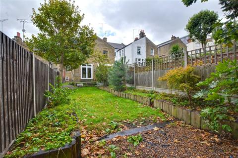 88 Elliscombe Road, London, SE7 7PY