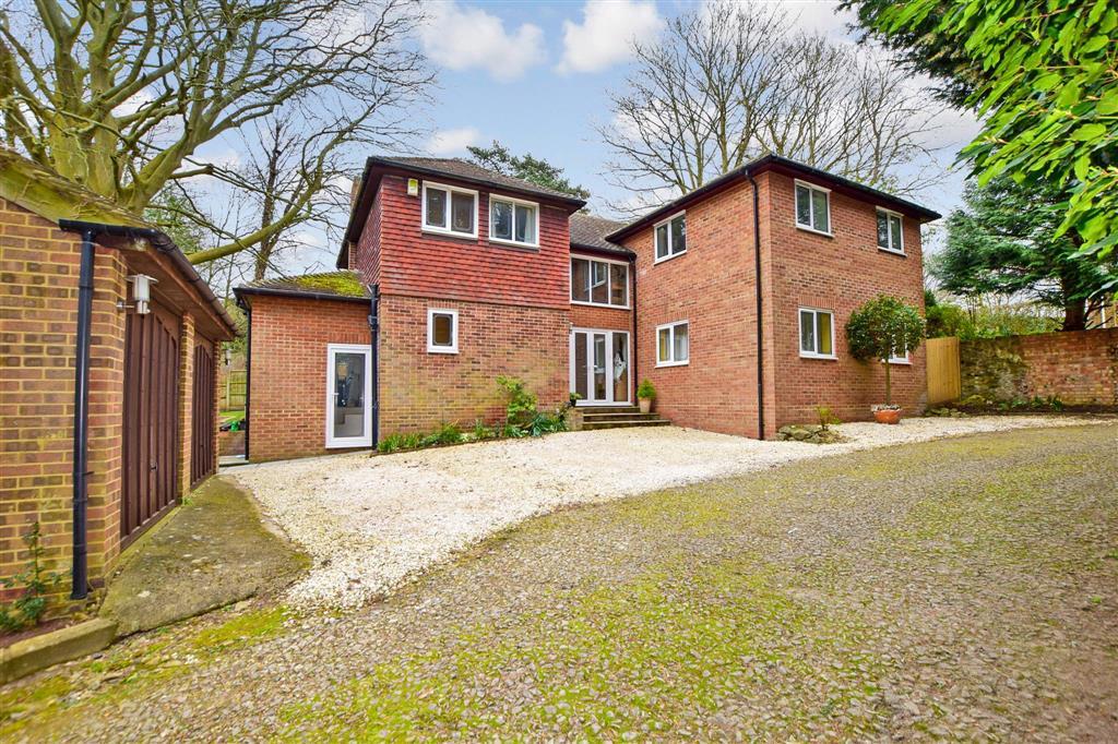 Linton Road, Loose, Maidstone, Kent 4 bed detached house £825,000