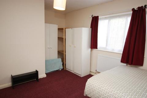 House share to rent, Old Oak Common Lane, East Acton, London, W3 7DW