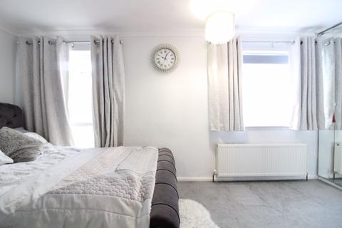 180 Brompton Close, Luton, LU3 3QU
