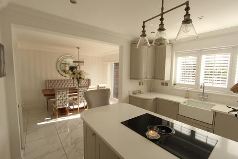 4 Bark Burr Road, Grays, RM16 6PL