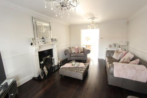 4 Bark Burr Road, Grays, RM16 6PL