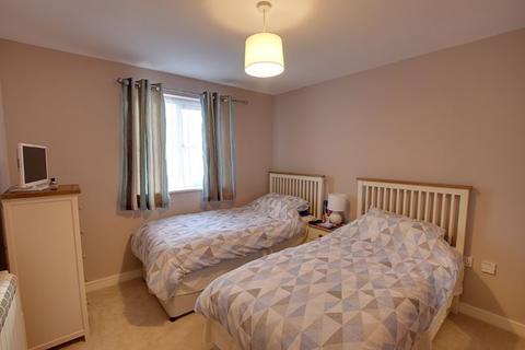 76 Blease Close, Staverton, Trowbridge, BA14 8WD