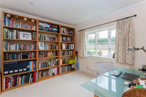 12 Abingdon Road, Cumnor, Oxford, OX2 9QN