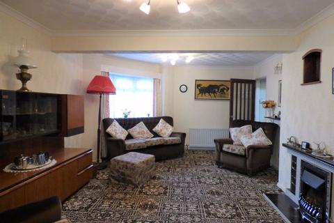 Pine Springs Beverley Road, Dunswell, Hull, HU6 0AD