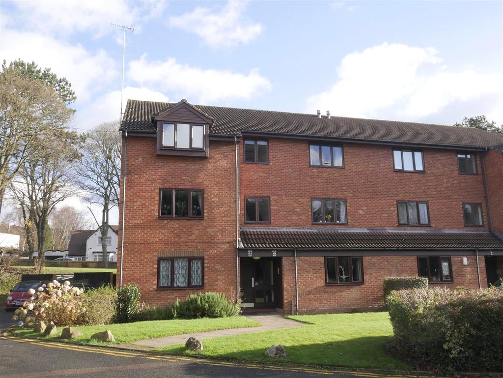 Bloomsbury Grove, Birmingham 2 bed flat £125,000