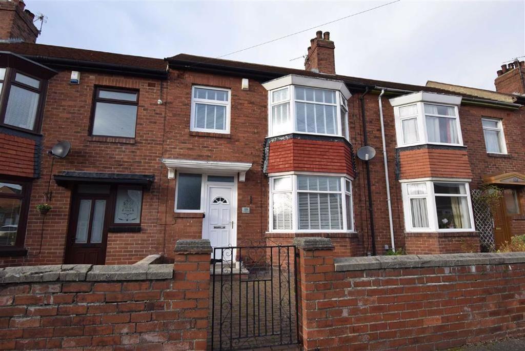 Reading Road, South Shields 3 bed terraced house £650 pcm (£150 pw)
