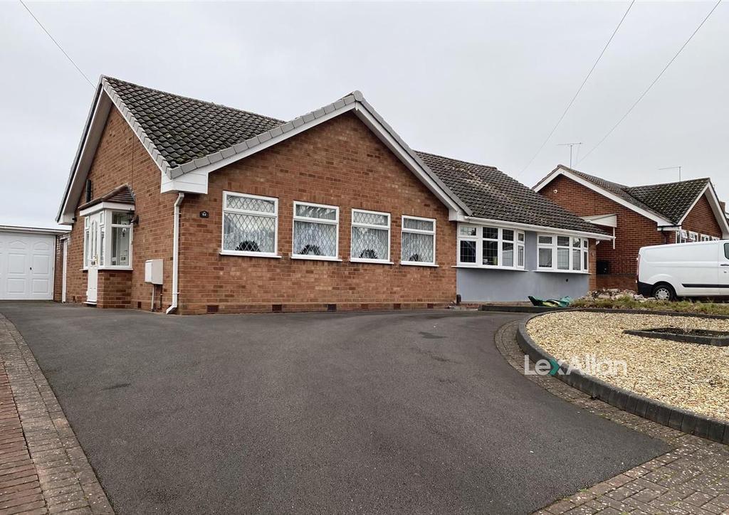 Stevens Road, Stourbridge 2 bed detached bungalow £260,000