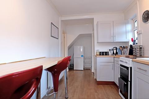 115 Tomkinson Road, Nuneaton, CV10 8DP