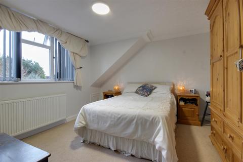 58 Elveley Drive, West Ella, Hull, HU10 7RY